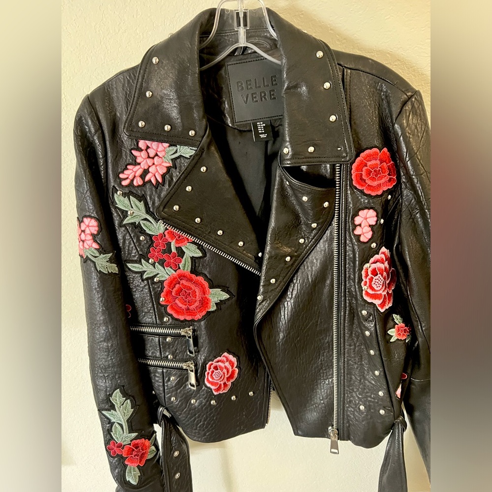 Belle Vere Leather Rose Patch Jacket - M - Designer